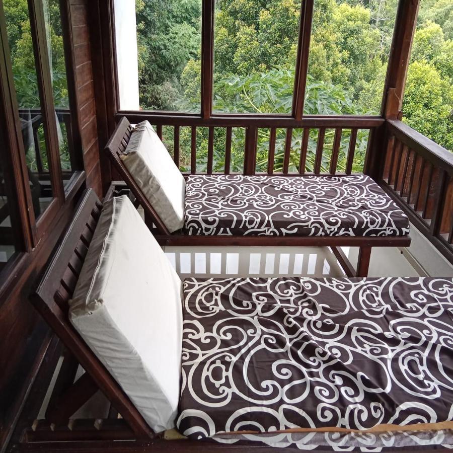 Bali Munduk Delux Bungalow Villa سينغاراجا المظهر الخارجي الصورة
