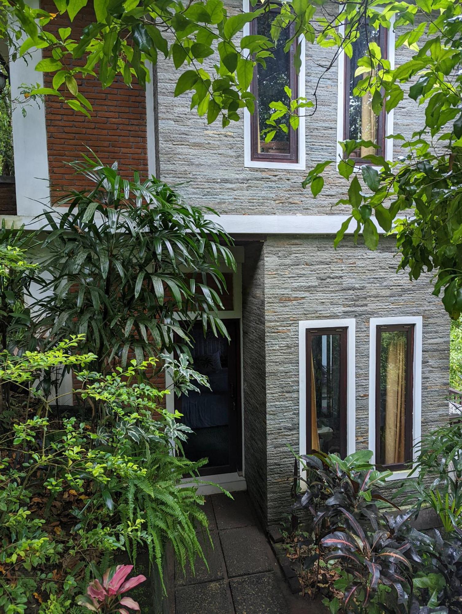 Bali Munduk Delux Bungalow Villa سينغاراجا المظهر الخارجي الصورة